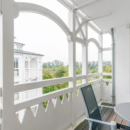 427, Seepark Apartment *