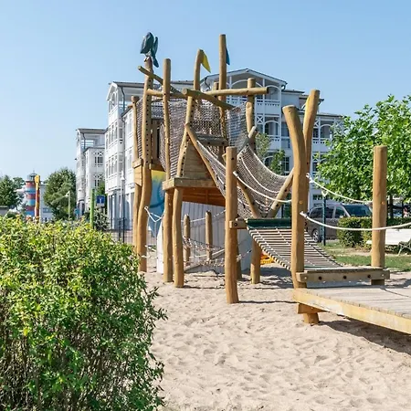 427, Seepark Apartment